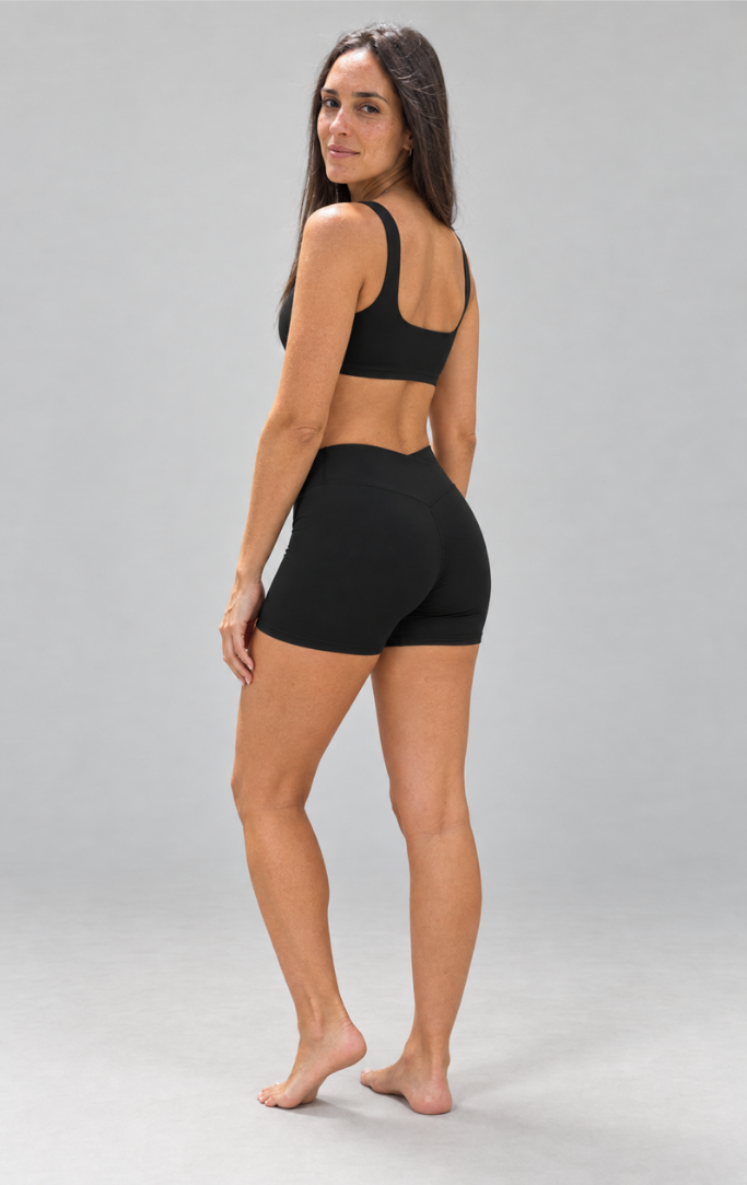 SHAPE TOP