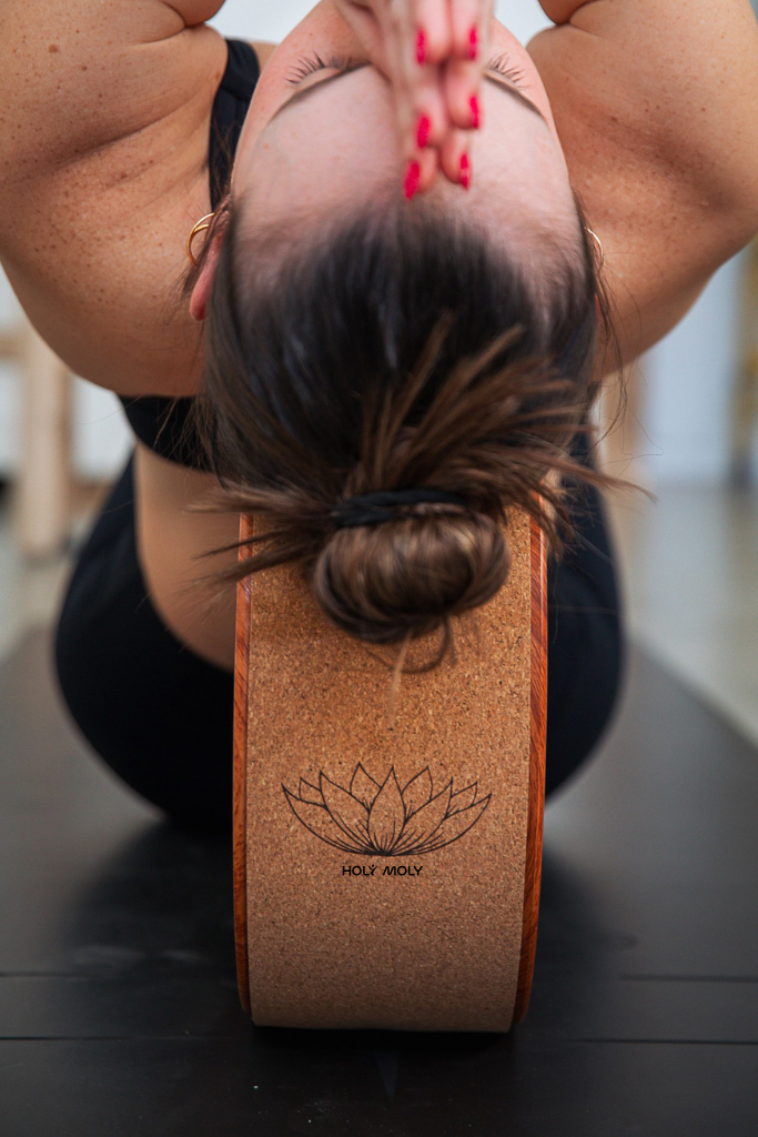 גלגל יוגה איכותי עם שעם טבעי